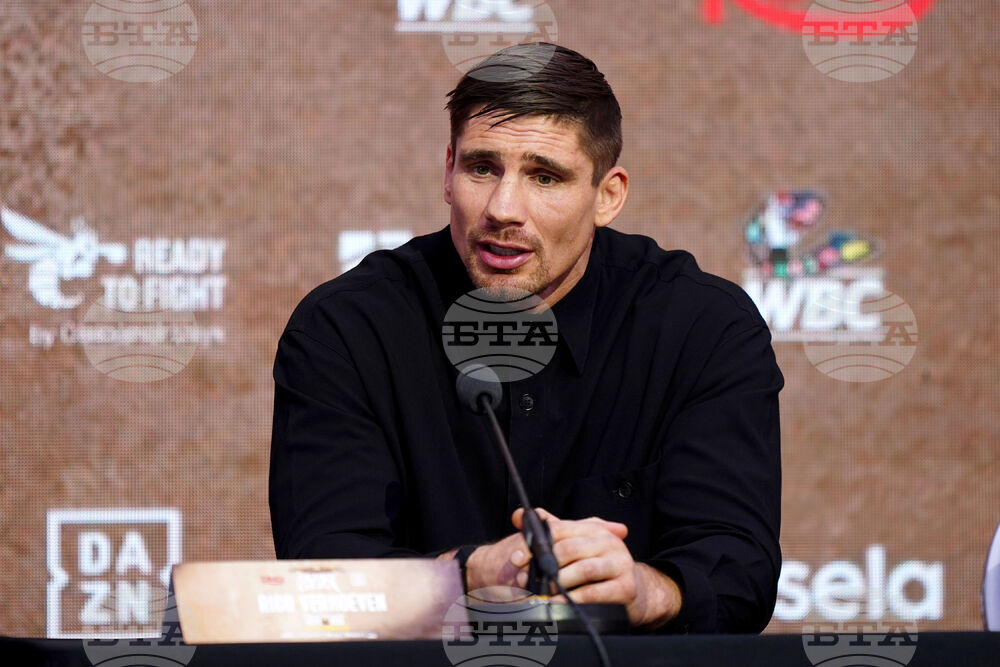 Britain Usyk Verhoeven Boxing