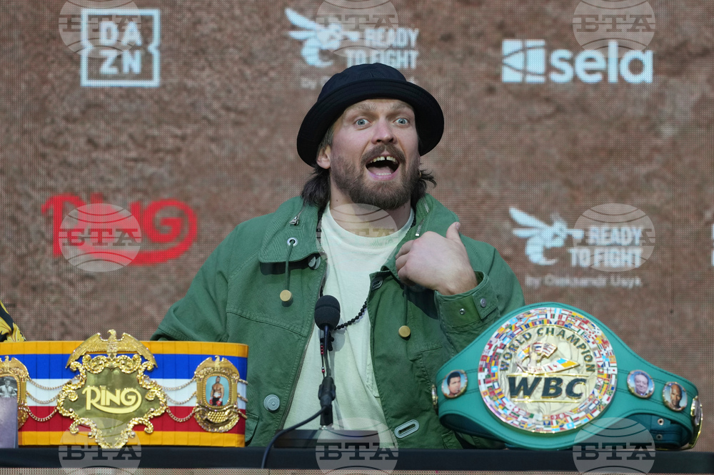 Britain Usyk Verhoeven Boxing