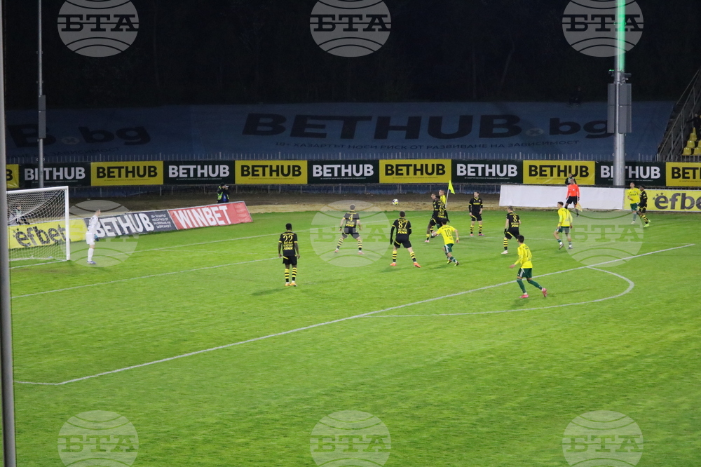 Добрич - футбол - Добруджа - Ботев (Пловдив)