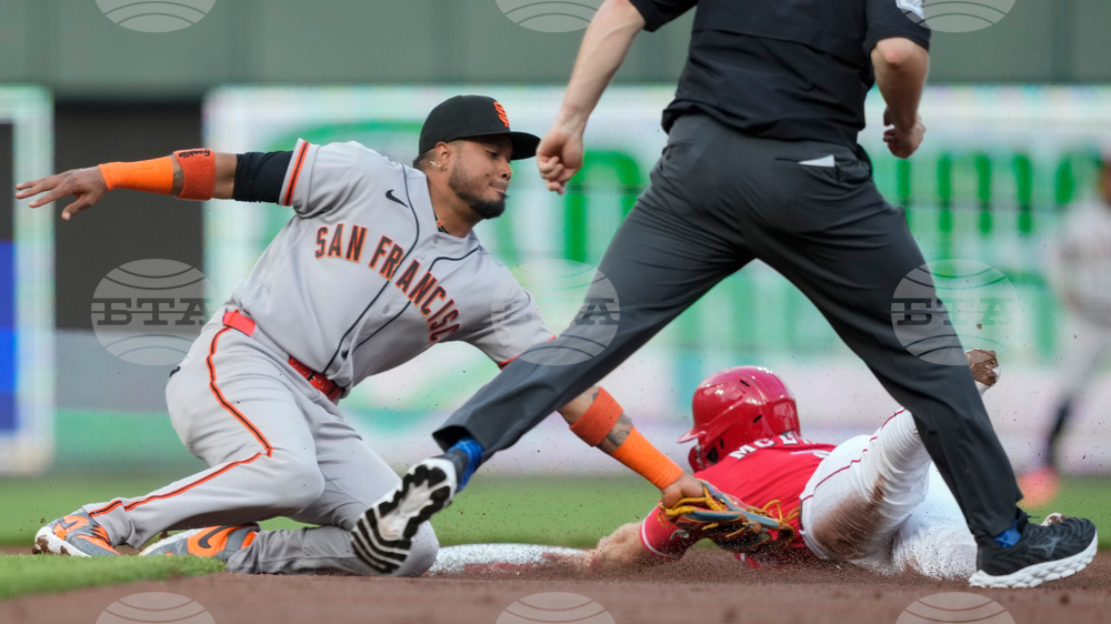 Giants Reds Baseball