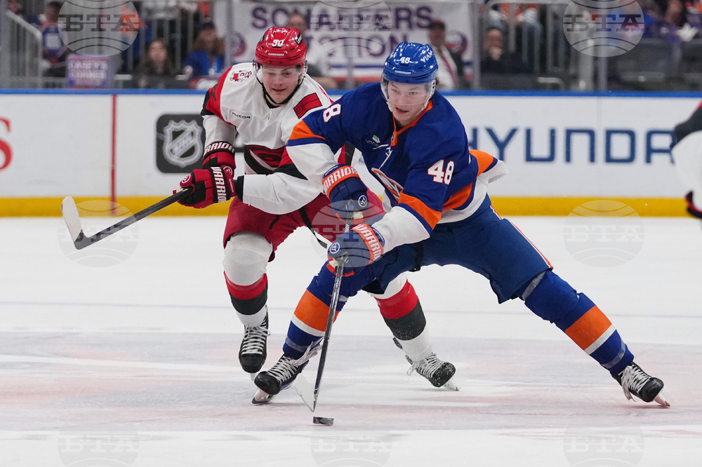 Hurricanes Islanders Hockey