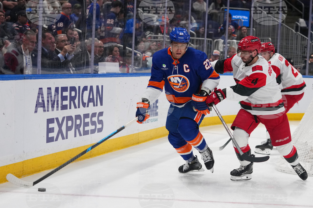 Hurricanes Islanders Hockey