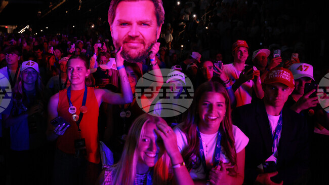 Джей Ди Ванс заяви, че спирането на огъня между САЩ и Иран се спазва и че Доналд Тръмп иска "грандиозна сделка"