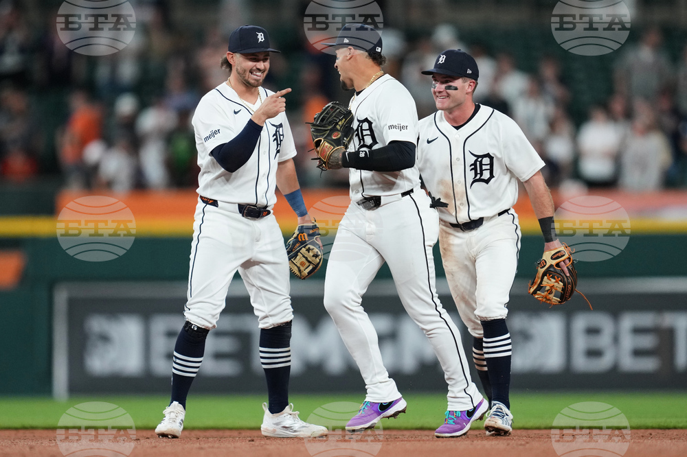 Royals Tigers Baseball