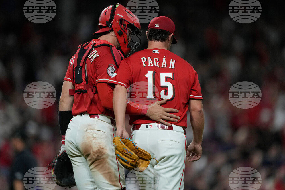 Giants Reds Baseball