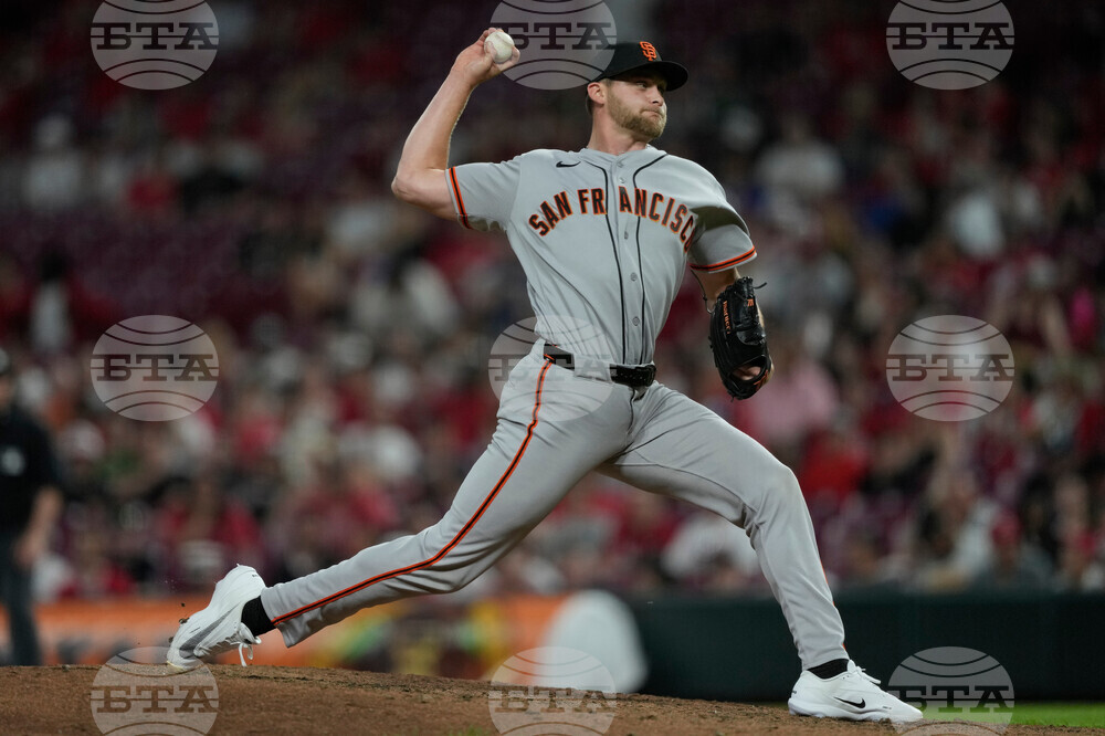 Giants Reds Baseball