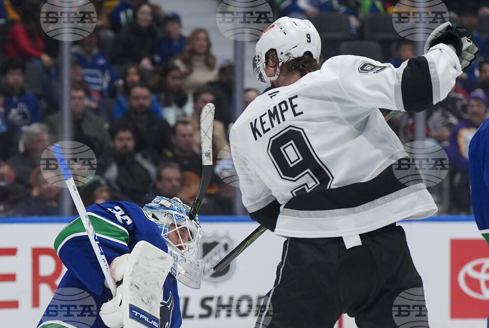 Kings Canucks Hockey