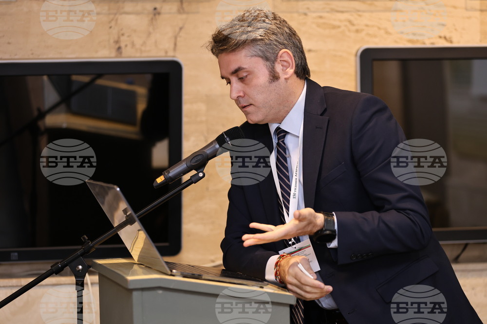 Панагюрище - „Априлското въстание 1876 - път към свобода, парламентаризъм и държавност“ - конференция