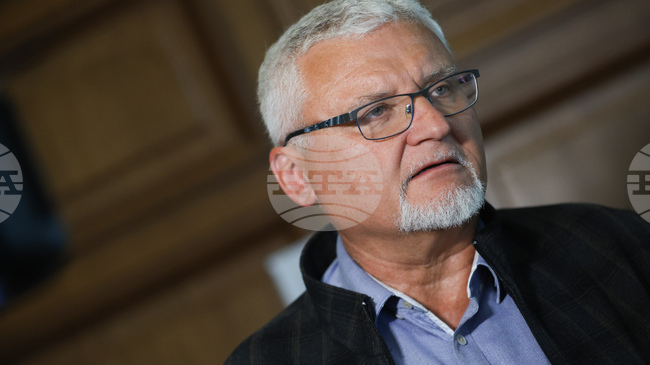 Съдът не уважи искането за очна ставка между Илия Златанов и прокурор Димитър Франтишек по делото срещу бившия следовател Петьо Петров