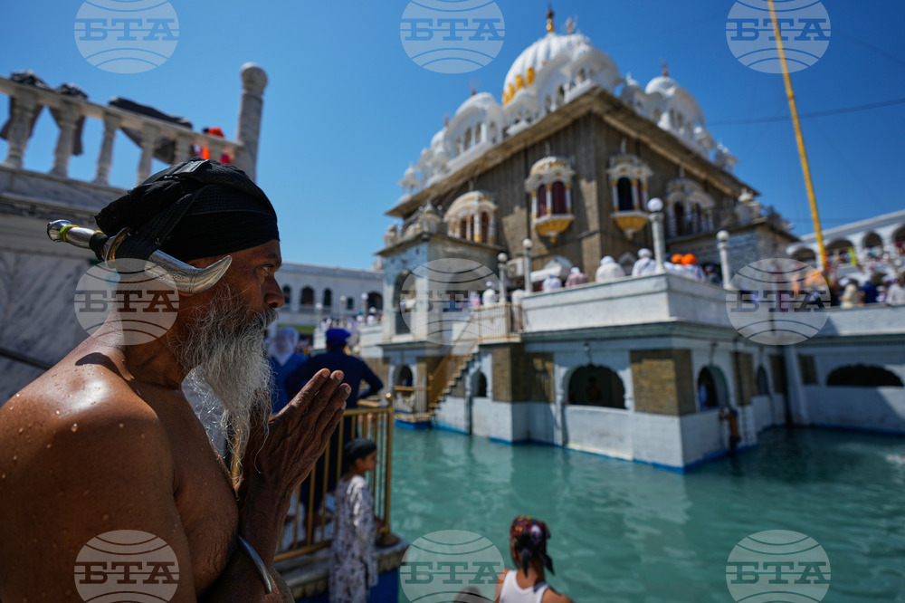 CORRECTION Pakistan Sikh Festival
