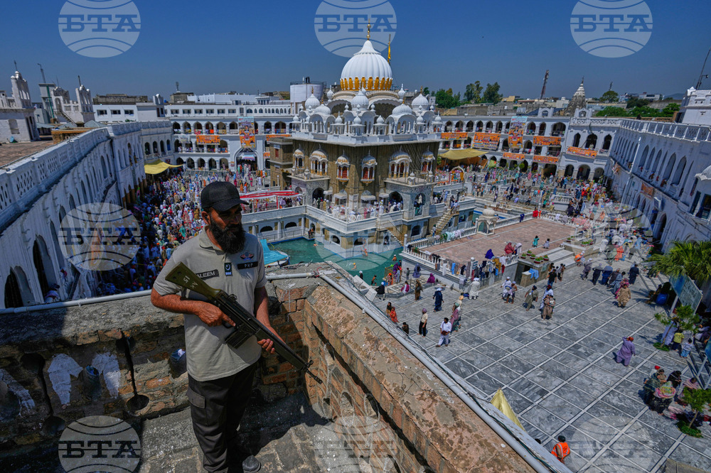 CORRECTION Pakistan Sikh Festival