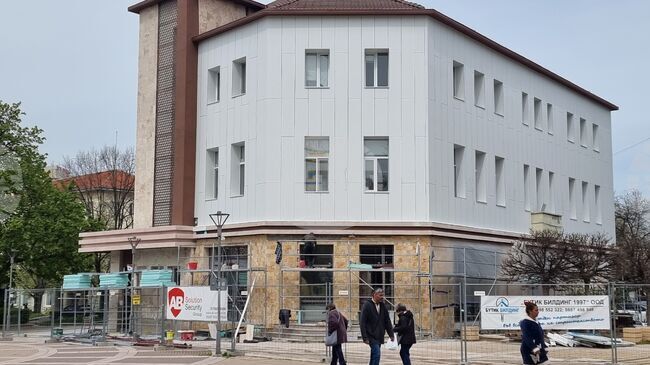 Регионалната библиотека в Ямбол възобновява обичайната си работа след временно прекъсване заради ремонт