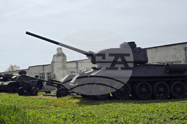 Сливен - празник на бронетанковите войски - ден на отворените врати