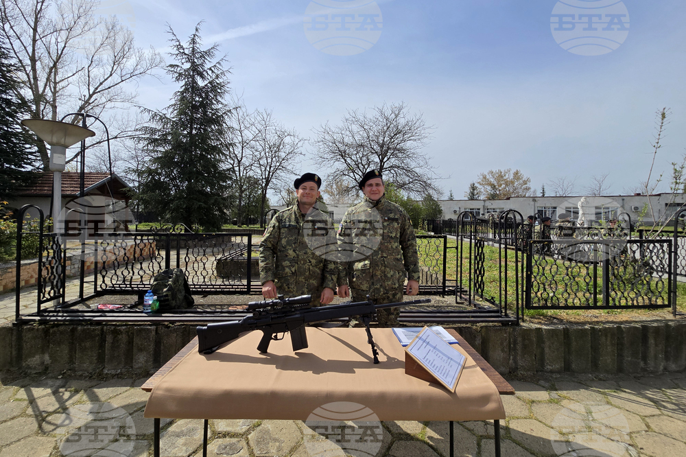 Сливен - празник на бронетанковите войски - ден на отворените врати