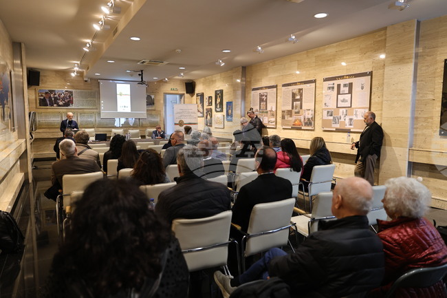 Международната конференция „Априлското въстание 1876 г. - път към свобода, парламентаризъм и държавност" събра учени от страната и чужбина в Панагюрище 