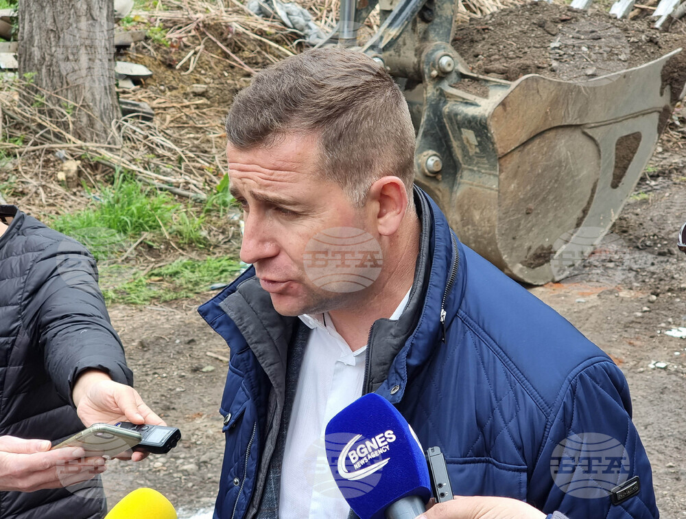 Улица - ремонт - Ангел Джоргов