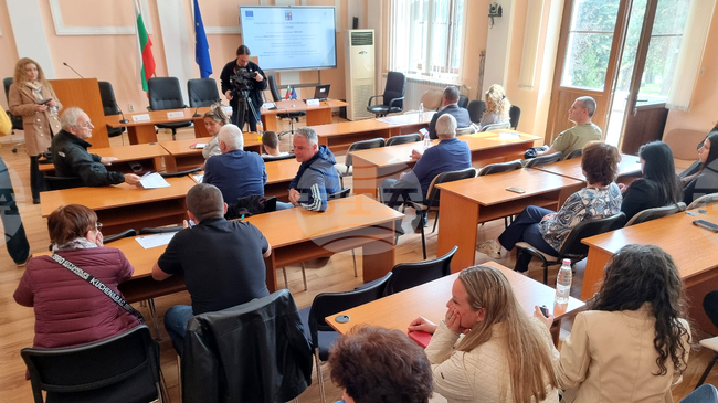 В Кюстендил предстои саниране на 13 многофамилни жилищни сгради, заяви кметът Огнян Атанасов