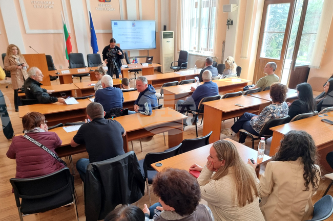 Кюстендил - пресконференция - саниране