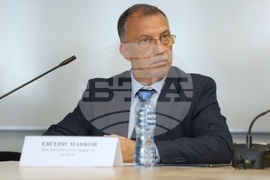 Национална агенция за приходите - Комисия за защита на потребителите - проверки - пресконференция