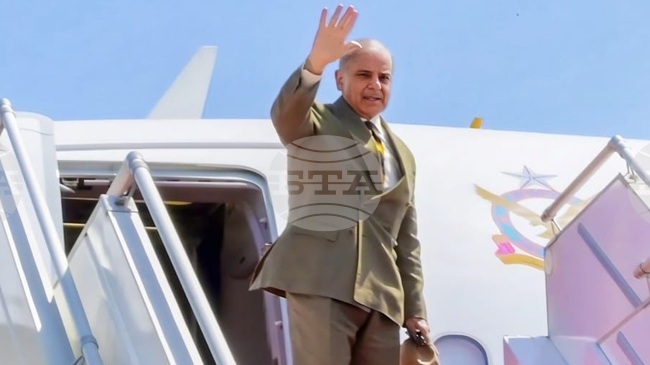 АПП: Започна близкоизточната обиколка на министър-председателя на Пакистан 