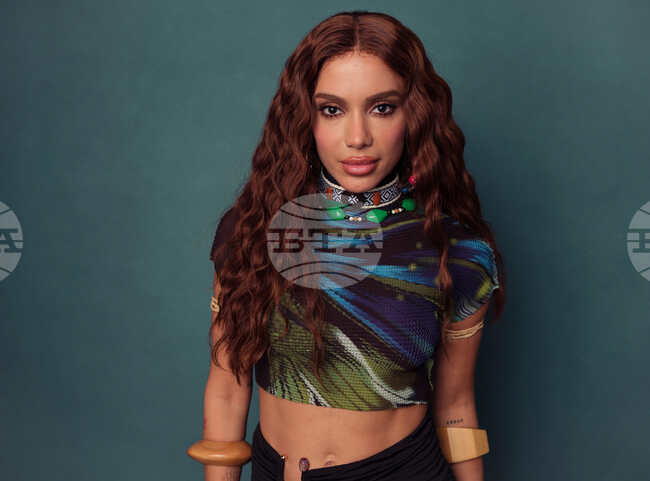 Anitta Portrait Session