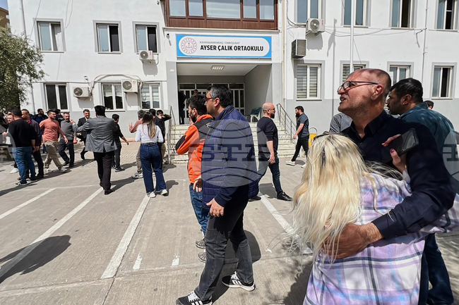 Бащата на стрелеца от Кахраманмараш го е учил да стреля на полигон в началото на седмицата, при консултация психолог е казал че синът му няма проблеми 