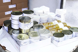 Ямбол - БЧК - хранителни помощи - раздаване