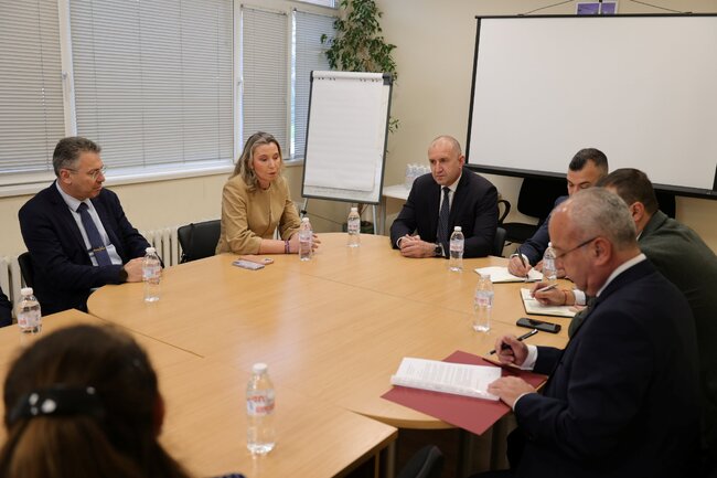 Дни преди изборите: Проф. Темелкова изложи проблематиката на българското висше образование пред кандидати за народни представители