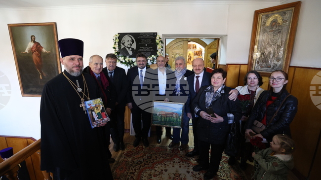 Взривове отекнаха в Одеса, в града е обявена въздушна тревога, съобщи областният управител