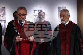 Емил Попов - отличие и изложба