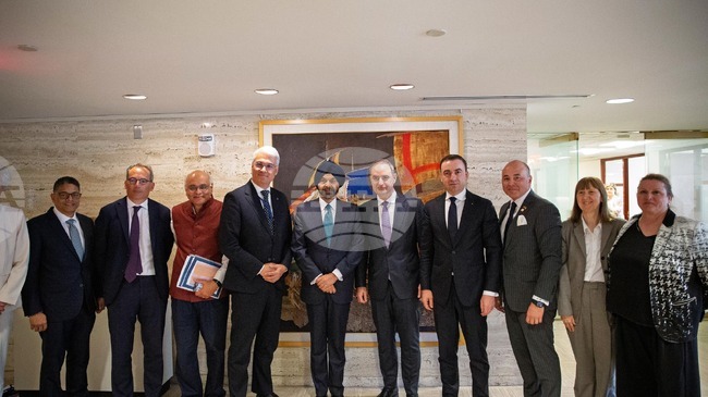 Аджерпрес: Румъния трябва да бъде на масата за преговори, където се оформят световните икономически тенденции, каза министърът на инвестициите Пъслару