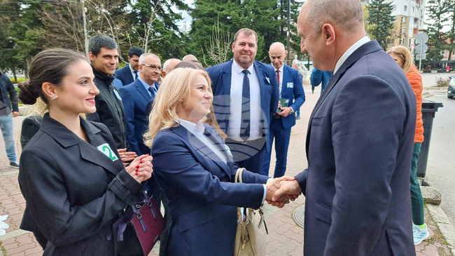 Честността на изборите в България е проблем, а решението е масово гласуване, каза Румен Радев в Кюстендил
