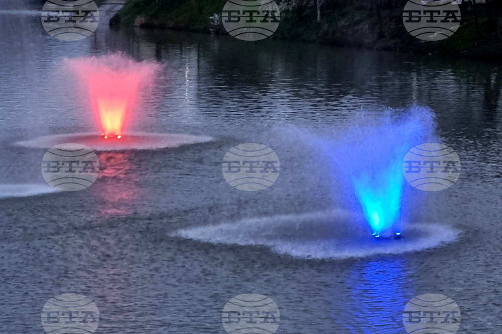 Ямбол - светещи фонтани - река Тунджа