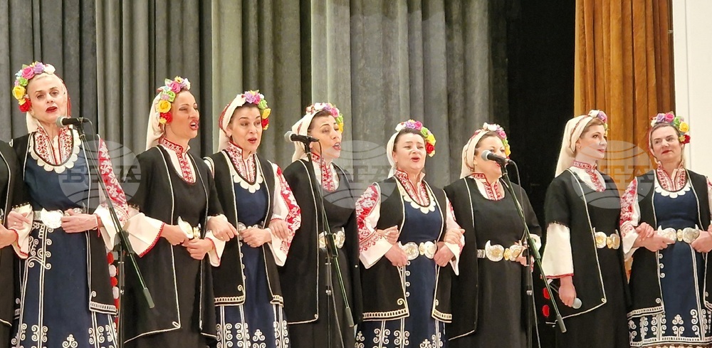 Хасково - Държавен фолклорен ансамбъл „Филип Кутев“ - юбилеен спектакъл