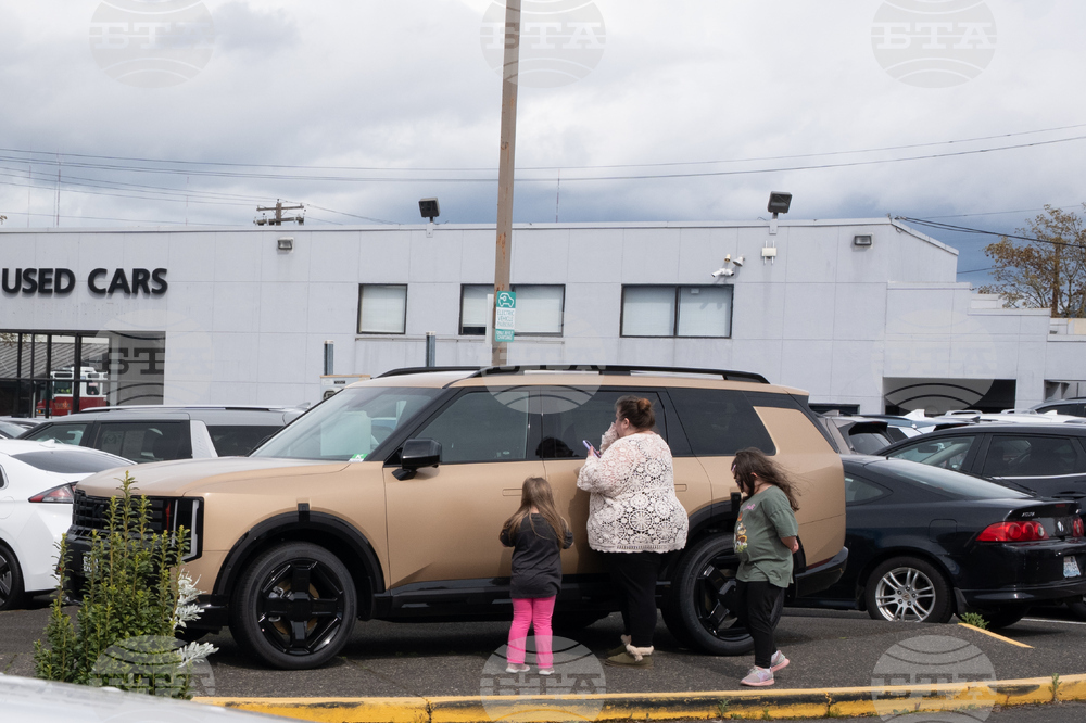 US Energy Crisis Electric Vehicles