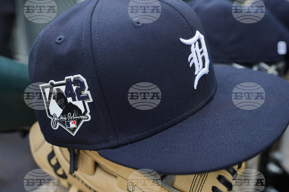 Royals Tigers Baseball