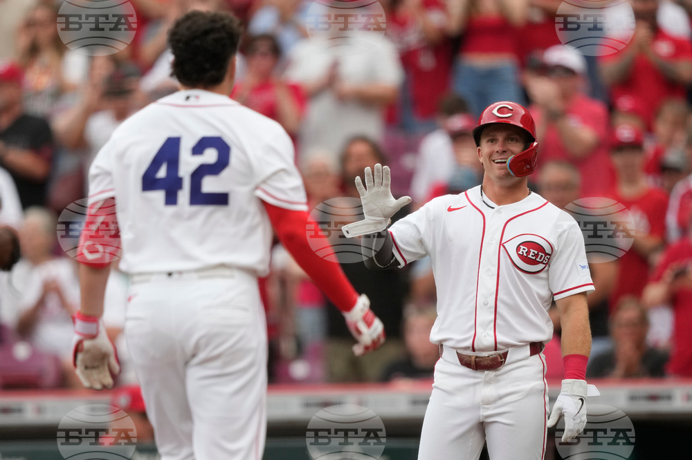 Giants Reds Baseball