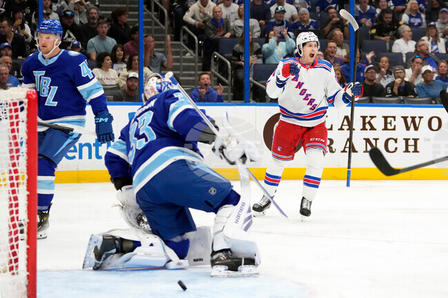 Rangers Lightning Hockey