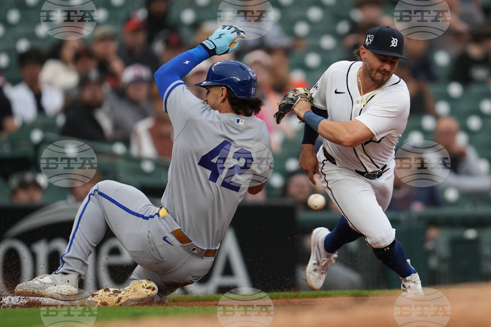 Royals Tigers Baseball