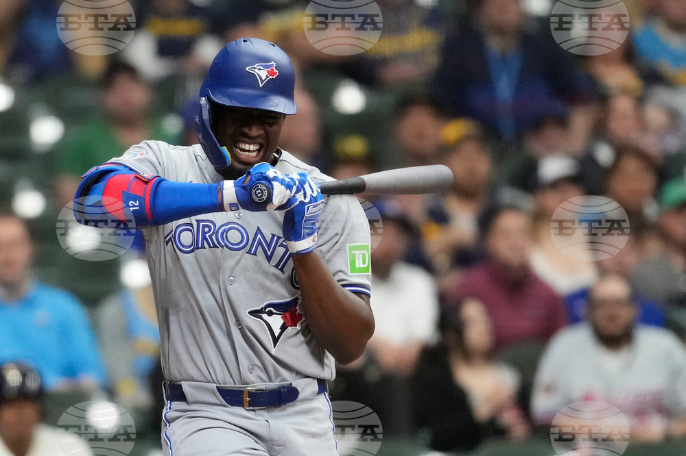 Blue Jays Brewers Baseball