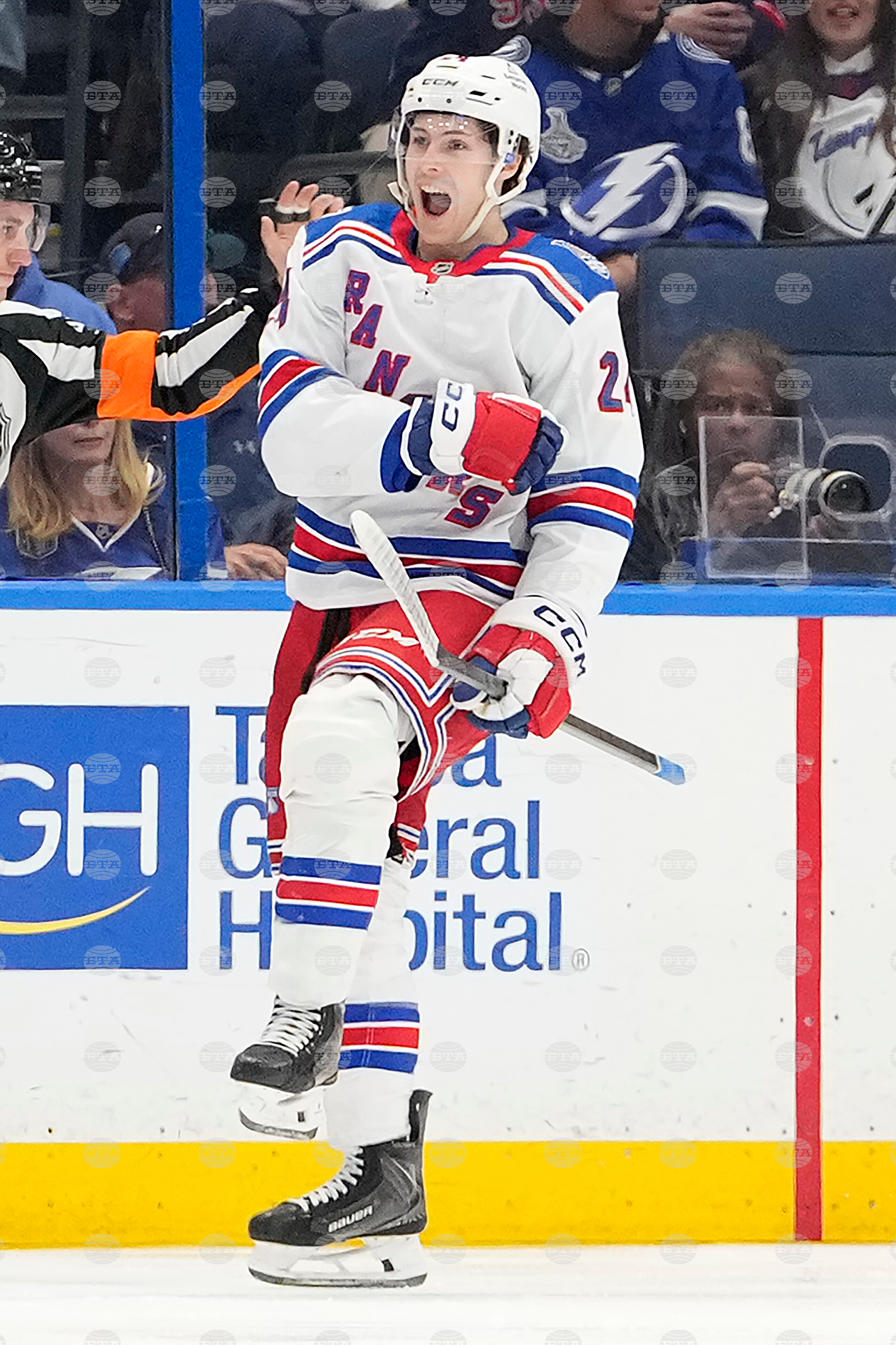 Rangers Lightning Hockey