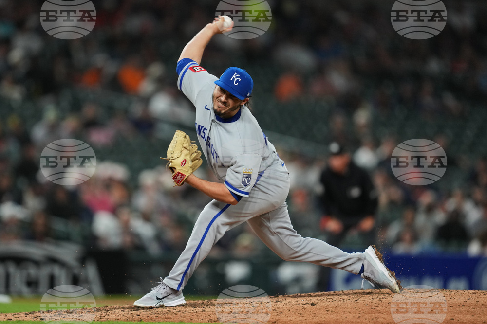 Royals Tigers Baseball