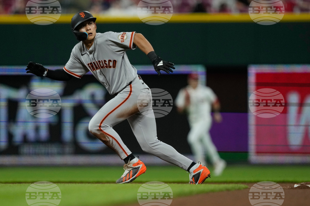 Giants Reds Baseball