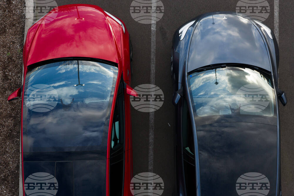 US Energy Crisis Electric Vehicles