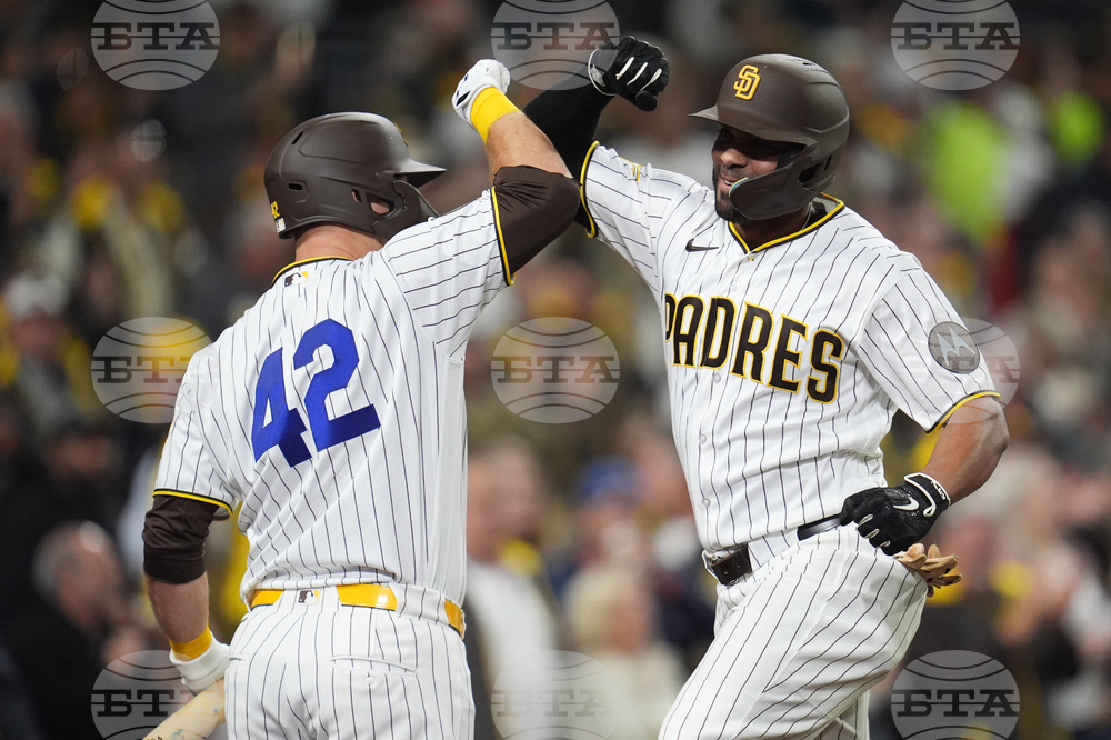 Mariners Padres Baseball