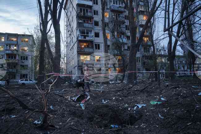 Най-малко 18 души бяха убити при руските удари през изминалата нощ в различни части на Украйна