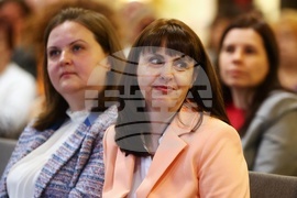 „Отвъд възрастта: силата на таланта“ - форум