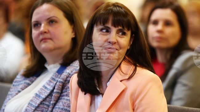 Около 70% от хората над 55 г. имат работа, безработицата в тази група е най-ниска, каза заместник-министър Наталия Ефремова