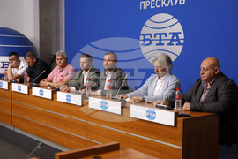 Национален пресклуб на БТА София - Българската асоциация на таксиметровите компании - пресконференция