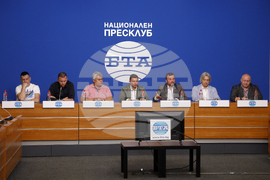 Национален пресклуб на БТА София - Българската асоциация на таксиметровите компании - пресконференция